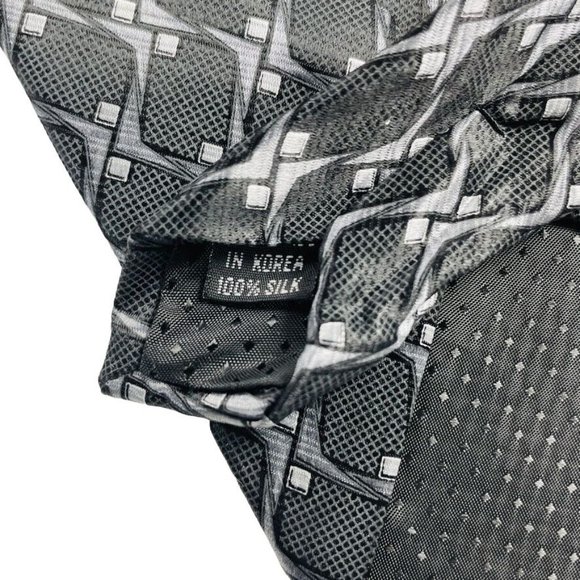 Mens Silk Dress Necktie Carlo Palazzi Geometric Pattern Black Gray 58 in u - Picture 3 of 3